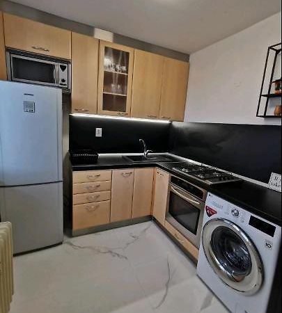 Prima Apartman Lejlighed Košice Eksteriør billede