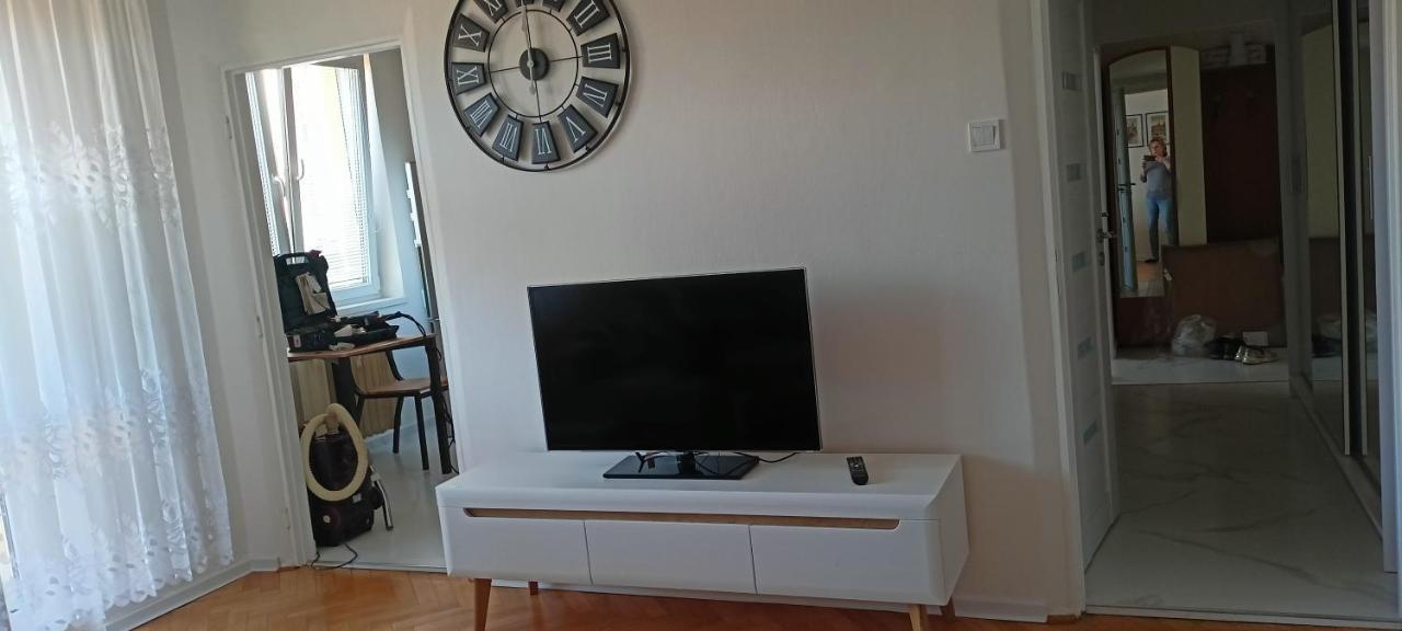 Prima Apartman Lejlighed Košice Eksteriør billede